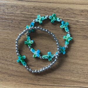 {Handmade} Beaded Cross Bracelets Set